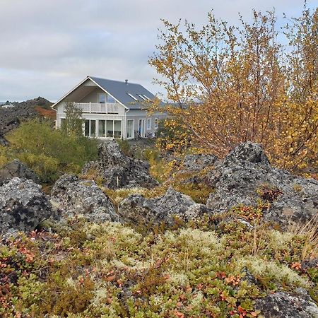 Slow Travel Myvatn - Þufa - Private Homestay Extérieur photo